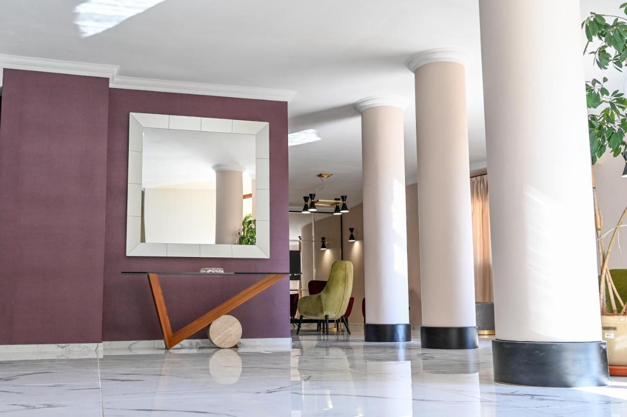 Roma Domus Hotel Ponzano Romano Exterior photo