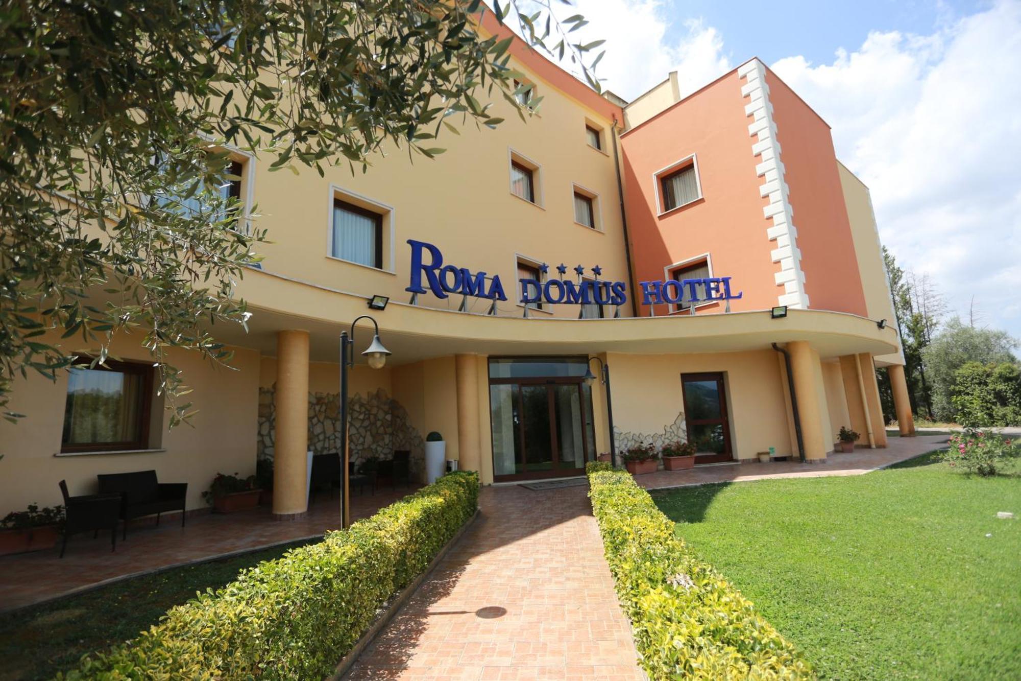 Roma Domus Hotel Ponzano Romano Exterior photo